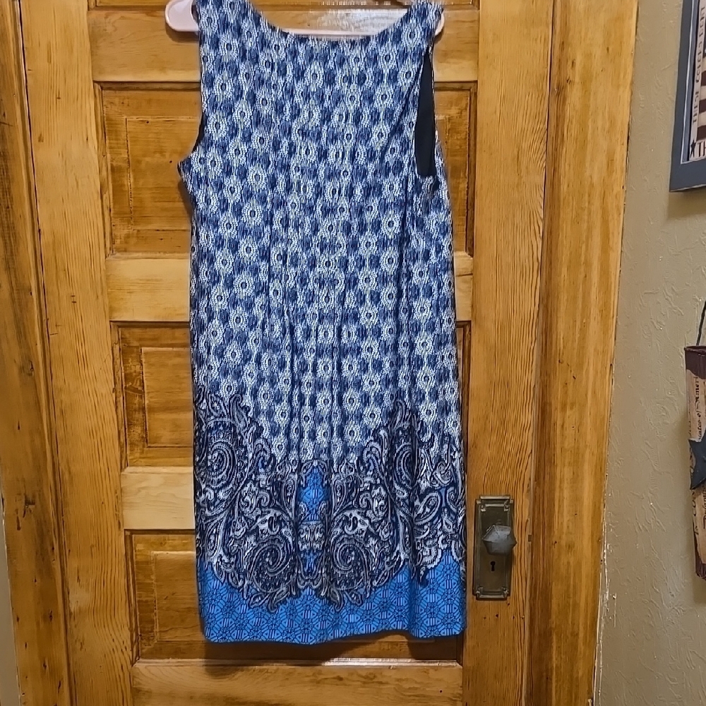 NorthStyle Blue Midi Sundress with Crew Neck and Sleeveless Design 18 - Picture 4 of 4